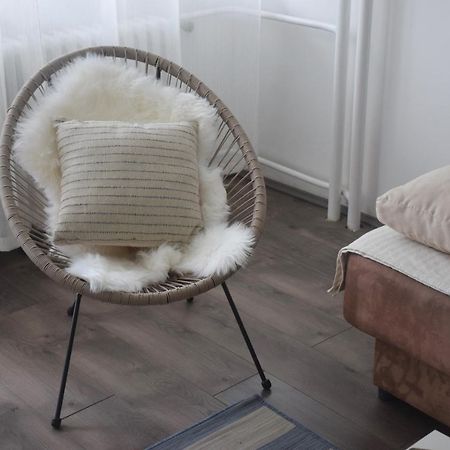 Feel Danube Apartment Zemun Екстер'єр фото